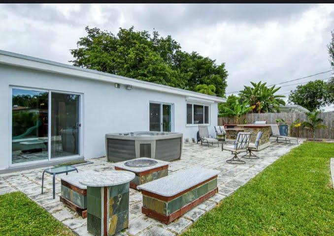 1905 N 45th Avenue - Photo 14