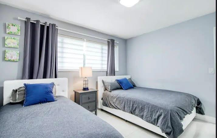 1905 N 45th Avenue - Photo 7