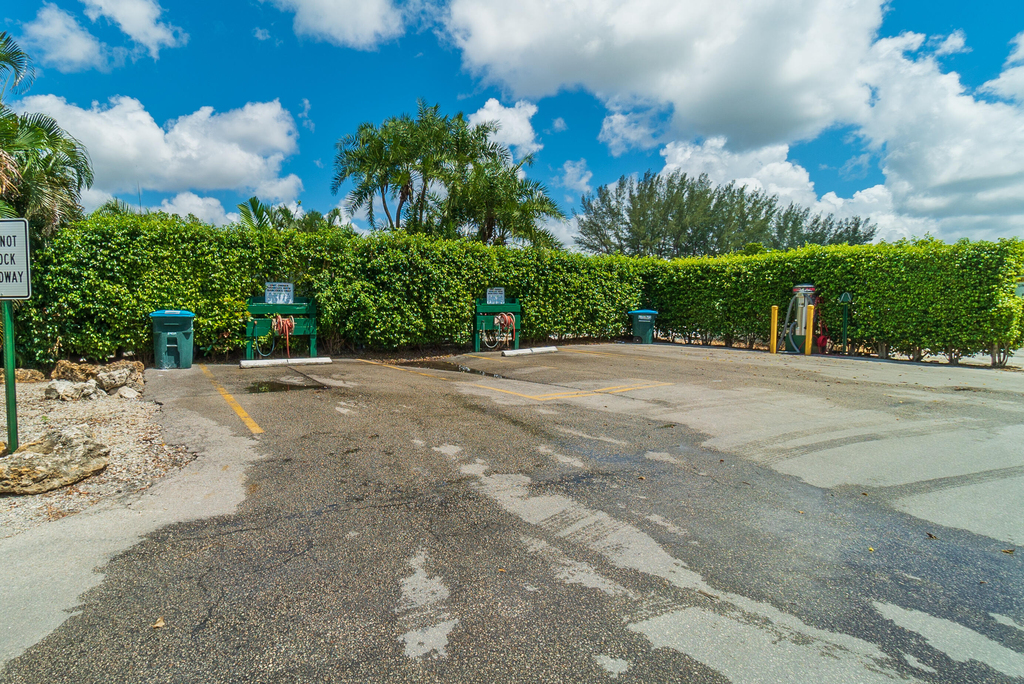 8911 S Hollybrook Boulevard - Photo 30