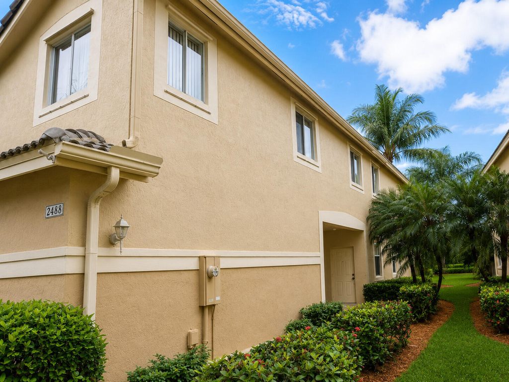2488 Cordoba Bend - Photo 1