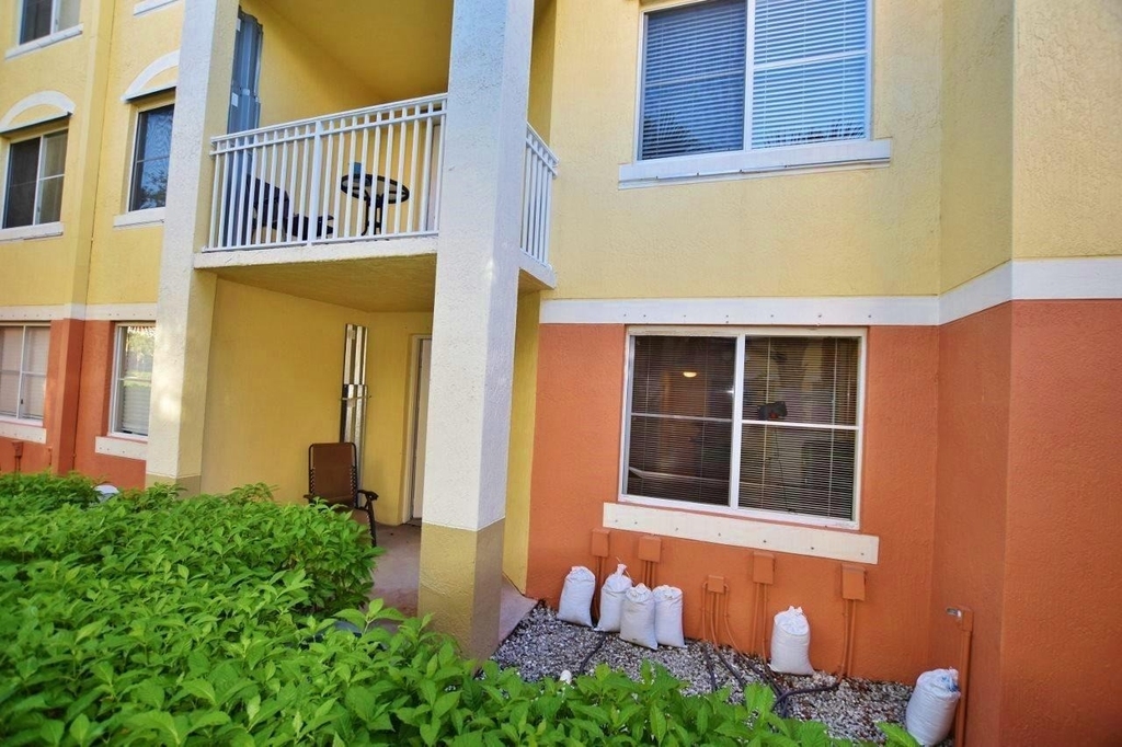 11016 Legacy Drive - Photo 12