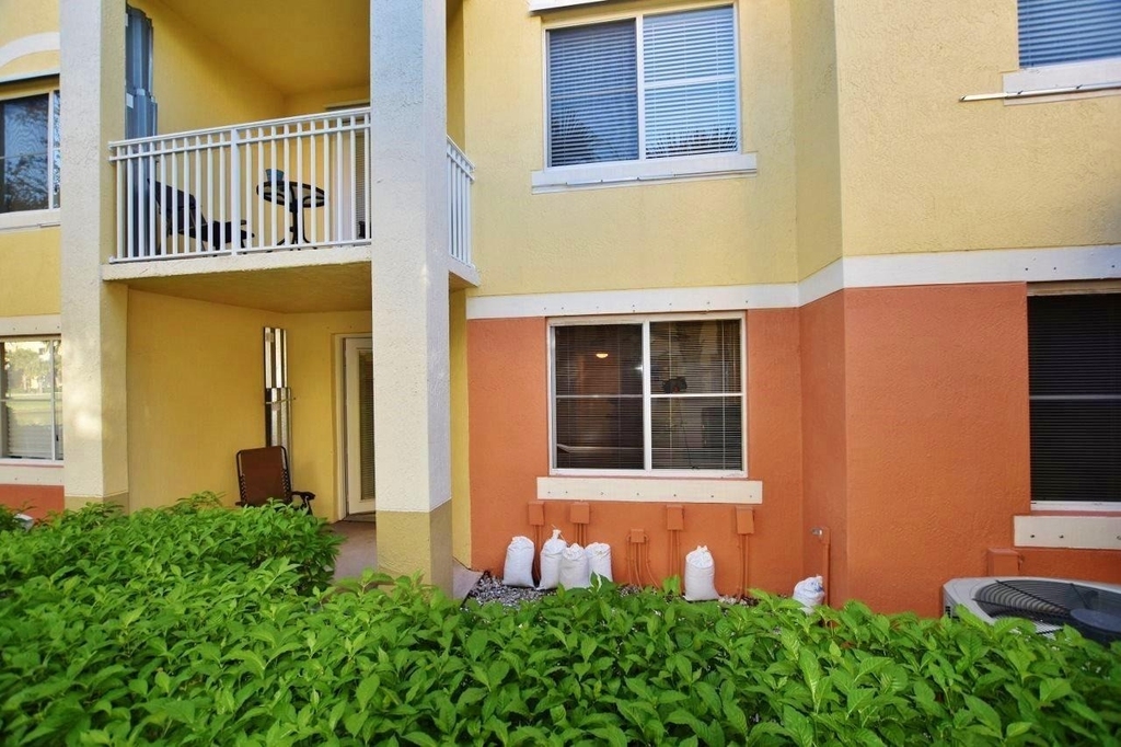 11016 Legacy Drive - Photo 11