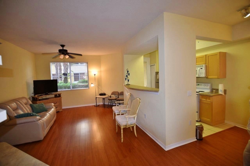 11016 Legacy Drive - Photo 5