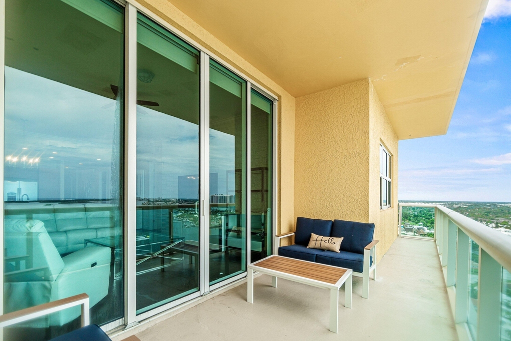 2650 Lake Shore Drive - Photo 28