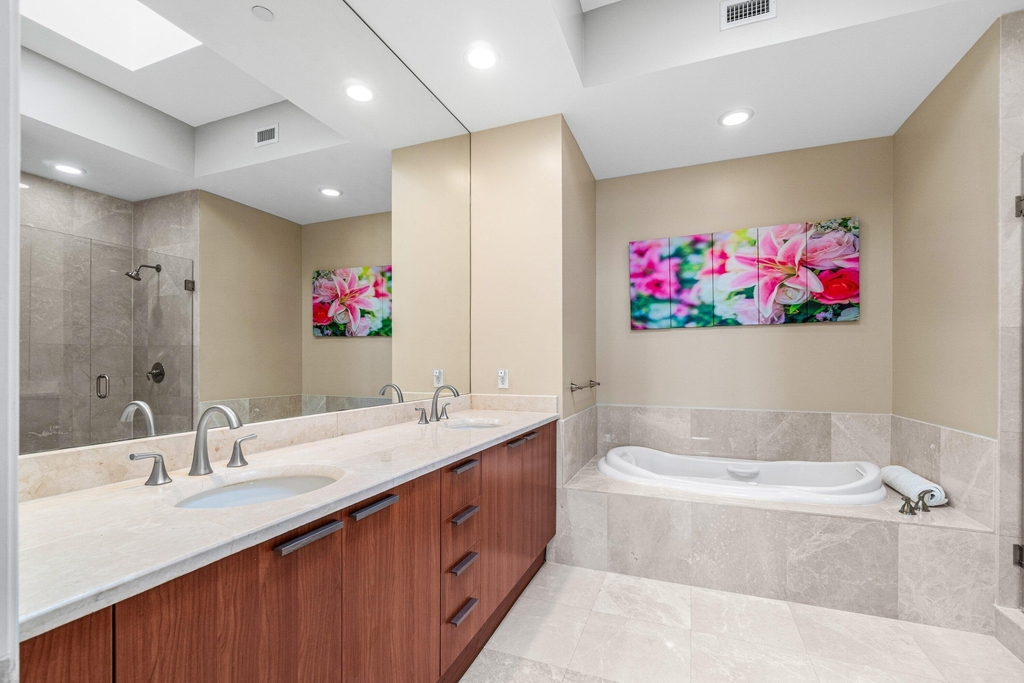2650 Lake Shore Drive - Photo 14