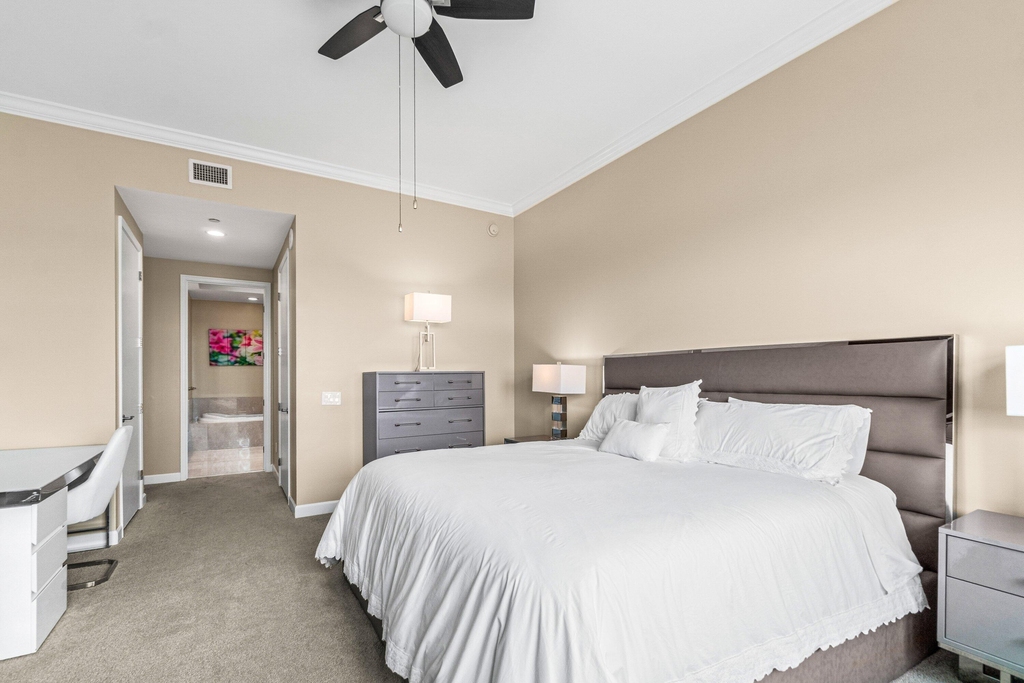 2650 Lake Shore Drive - Photo 12