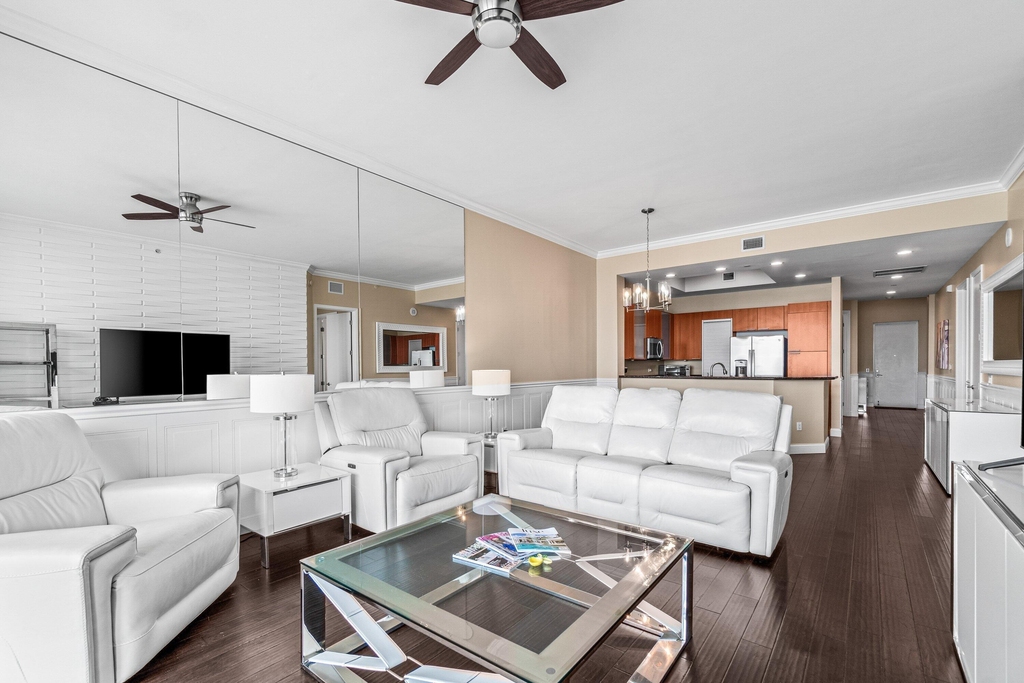 2650 Lake Shore Drive - Photo 8