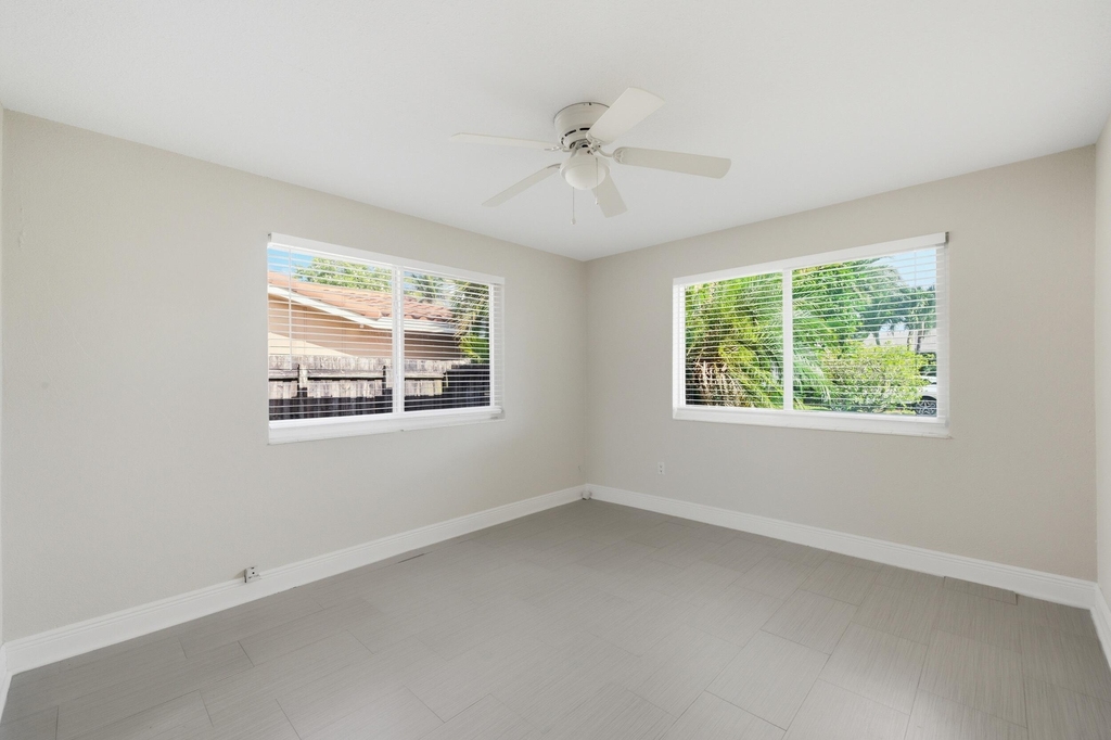 2685 Se 6th Street - Photo 24