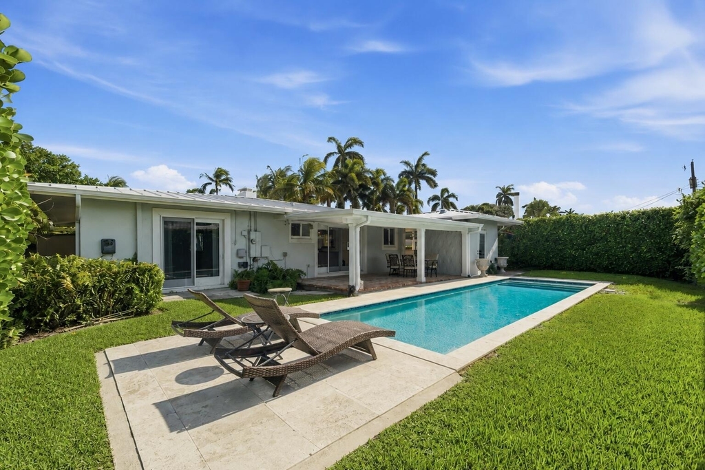 2685 Se 6th Street - Photo 15