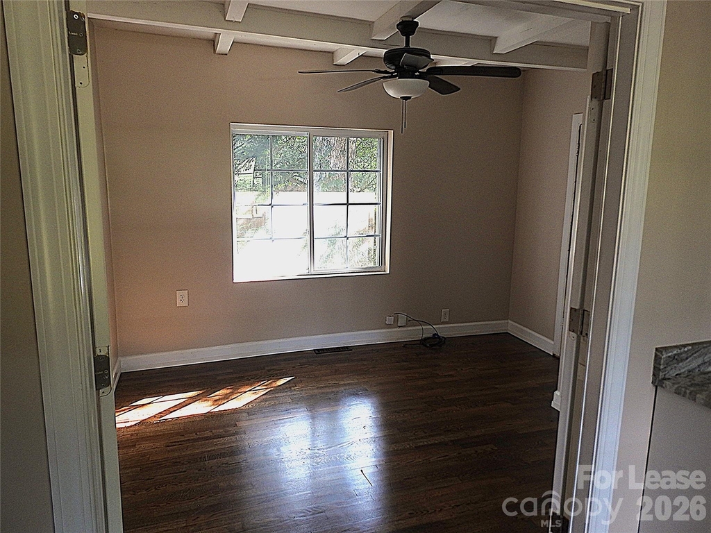 201 Merriman Road - Photo 6