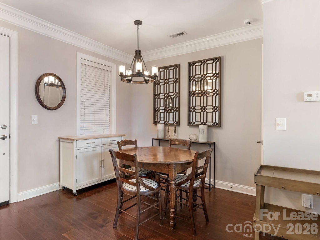 301 E Tremont Avenue - Photo 5
