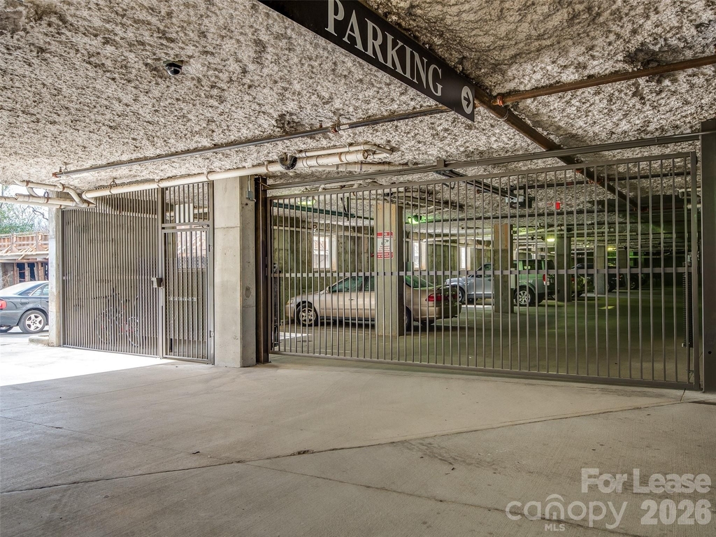 301 E Tremont Avenue - Photo 17