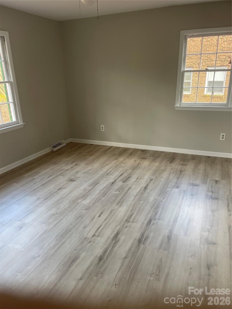 8110 Sidras Court - Photo 4