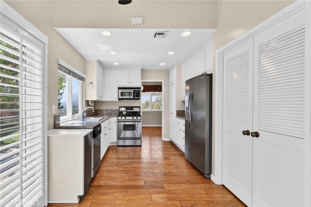 807 Avenida Loma Vista - Photo 14