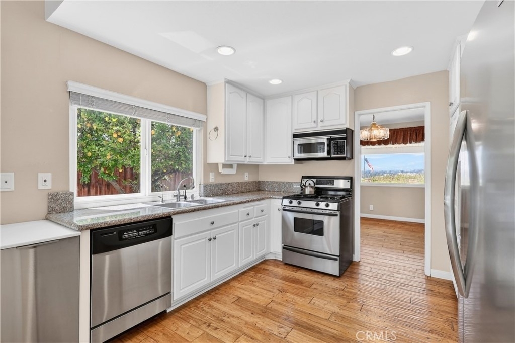 807 Avenida Loma Vista - Photo 15