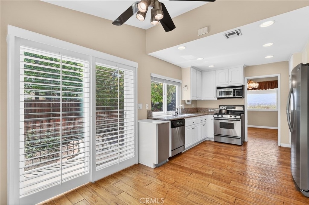807 Avenida Loma Vista - Photo 12