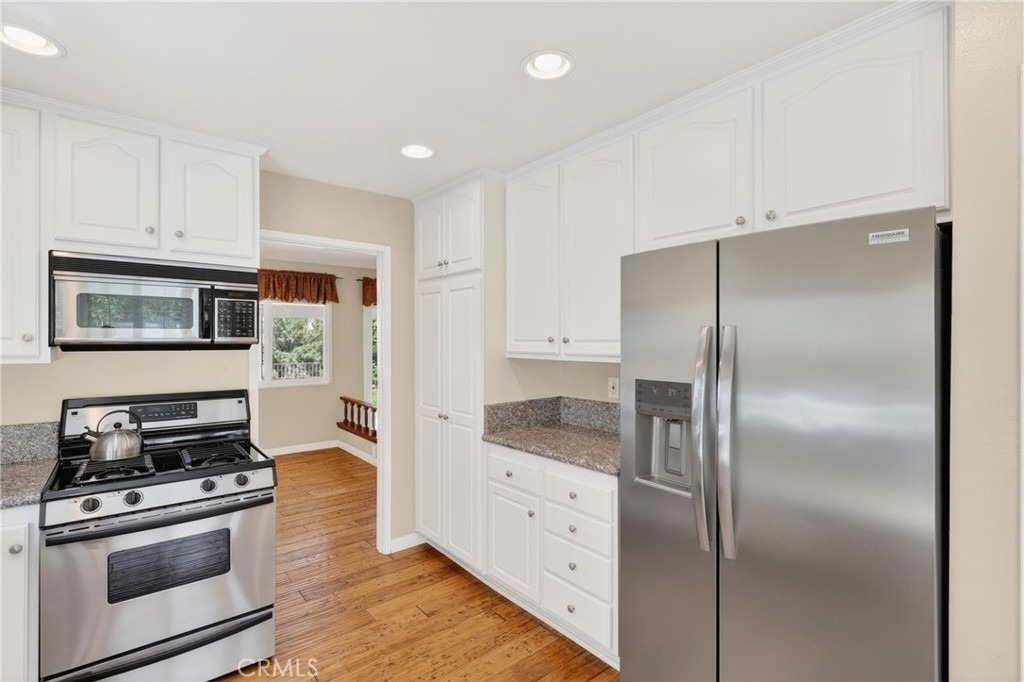 807 Avenida Loma Vista - Photo 18