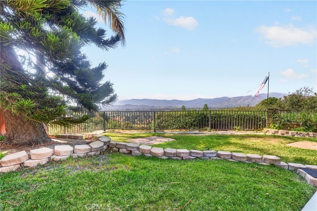 807 Avenida Loma Vista - Photo 39