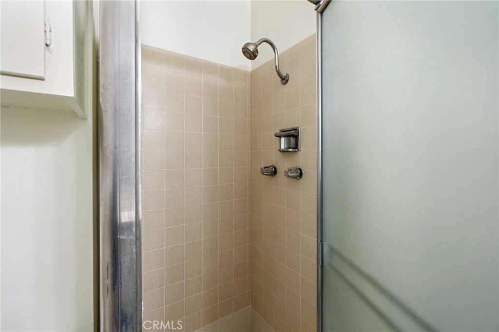 21816 Providencia Street - Photo 15