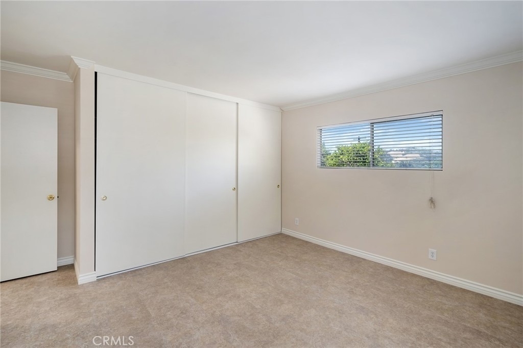 21816 Providencia Street - Photo 35