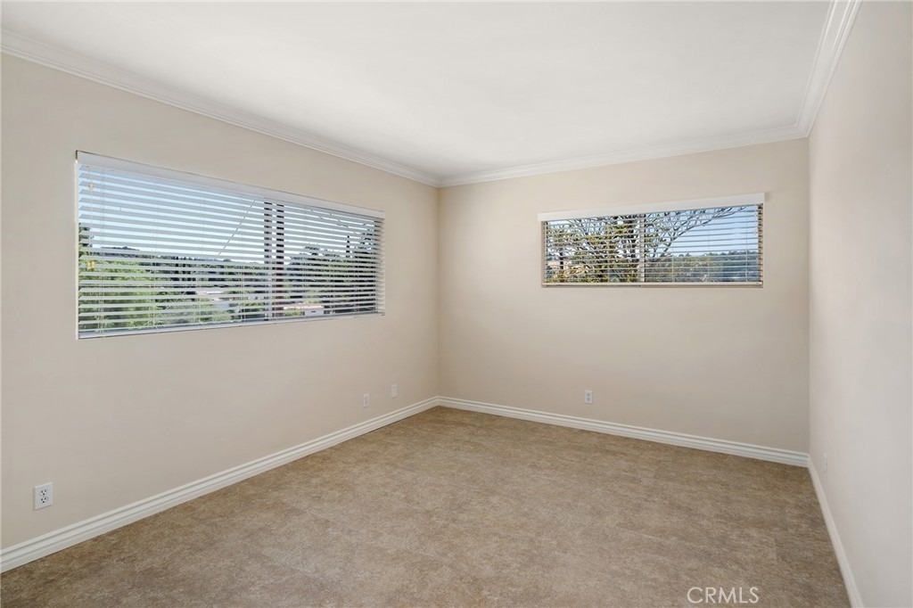 21816 Providencia Street - Photo 36