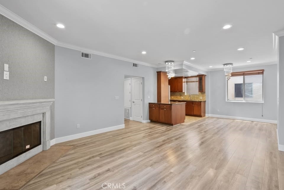 11280 La Maida Street - Photo 2