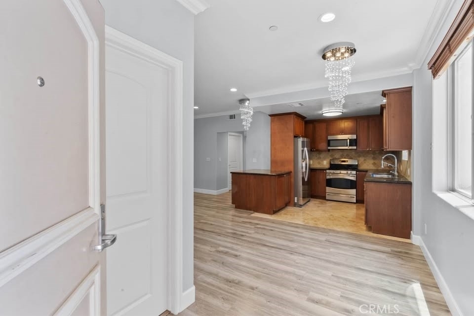 11280 La Maida Street - Photo 12
