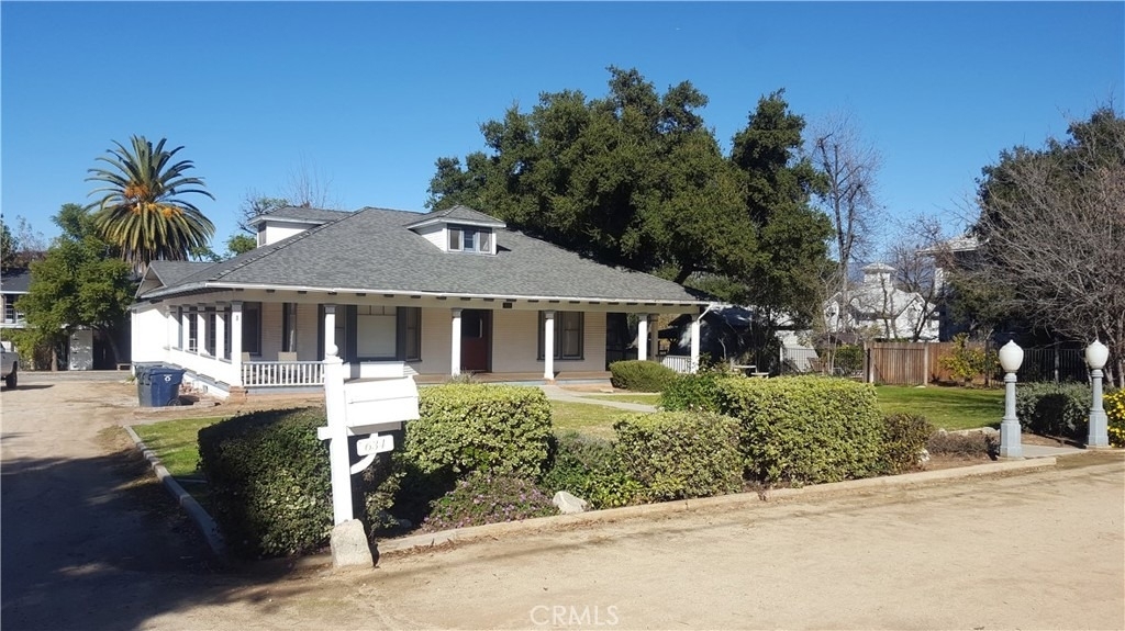 634 West Highland Avenue - Photo 0