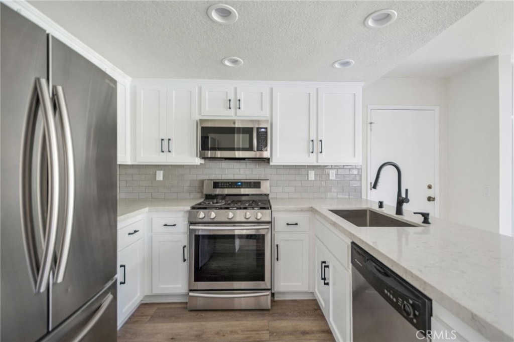 24351 Kings View - Photo 17