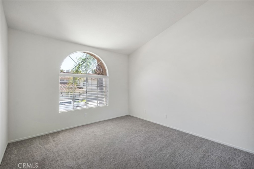 24351 Kings View - Photo 28