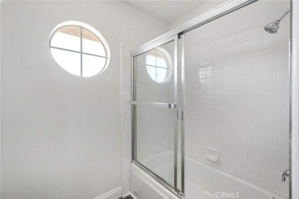 24351 Kings View - Photo 32