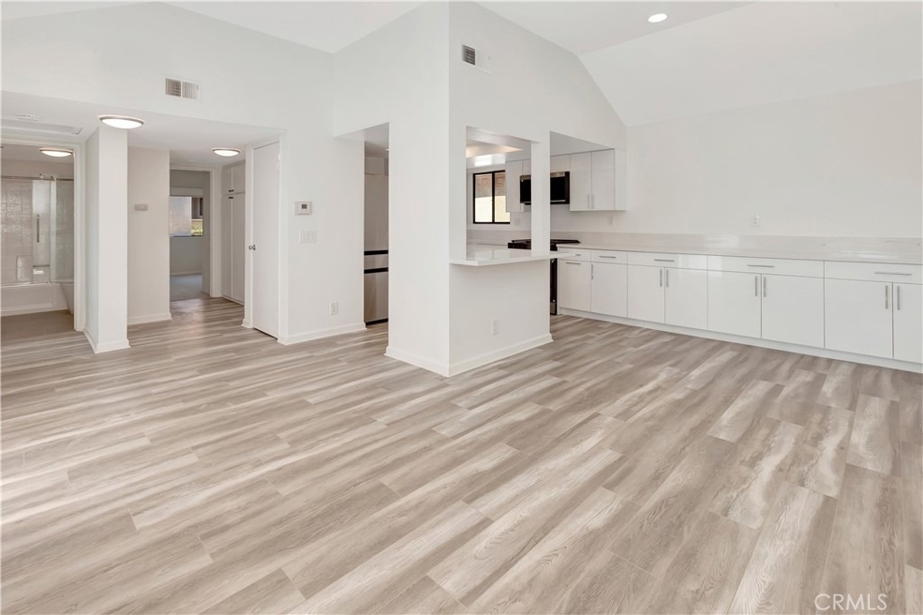 28181 Sorrento - Photo 2