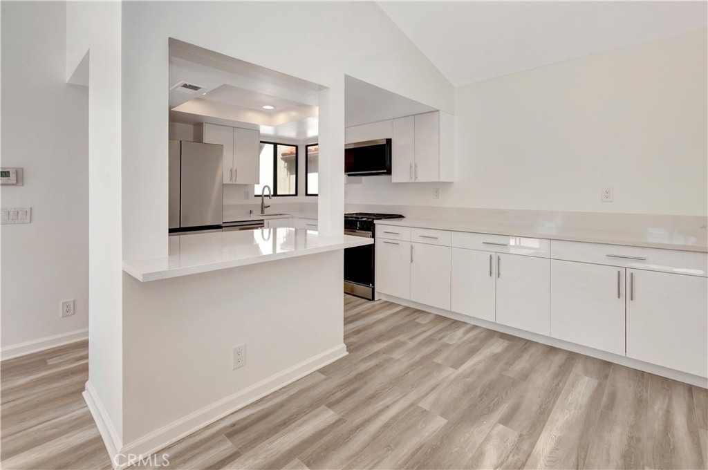 28181 Sorrento - Photo 1