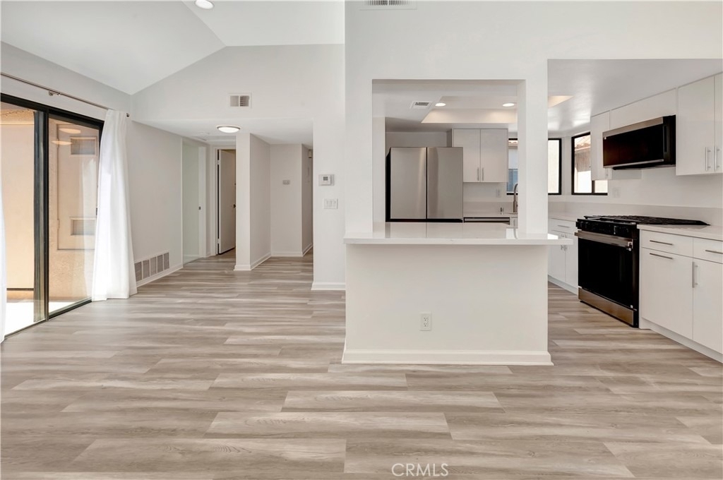 28181 Sorrento - Photo 3