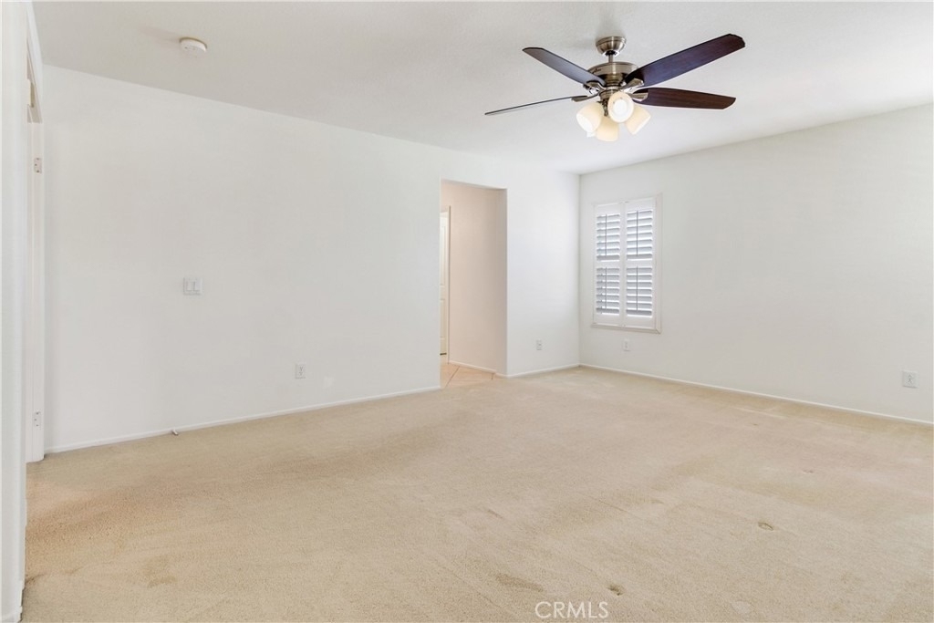 9140 Village Way - Photo 18