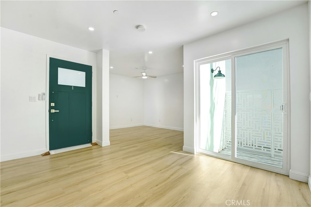 1146 West Blvd - Photo 1