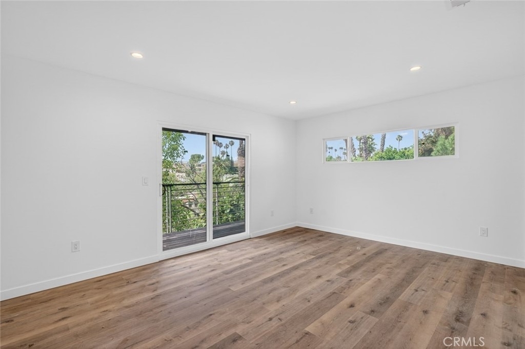901 Micheltorena - Photo 17