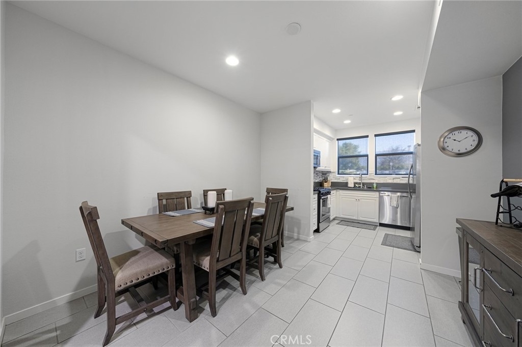 4963 Laurel Street - Photo 8