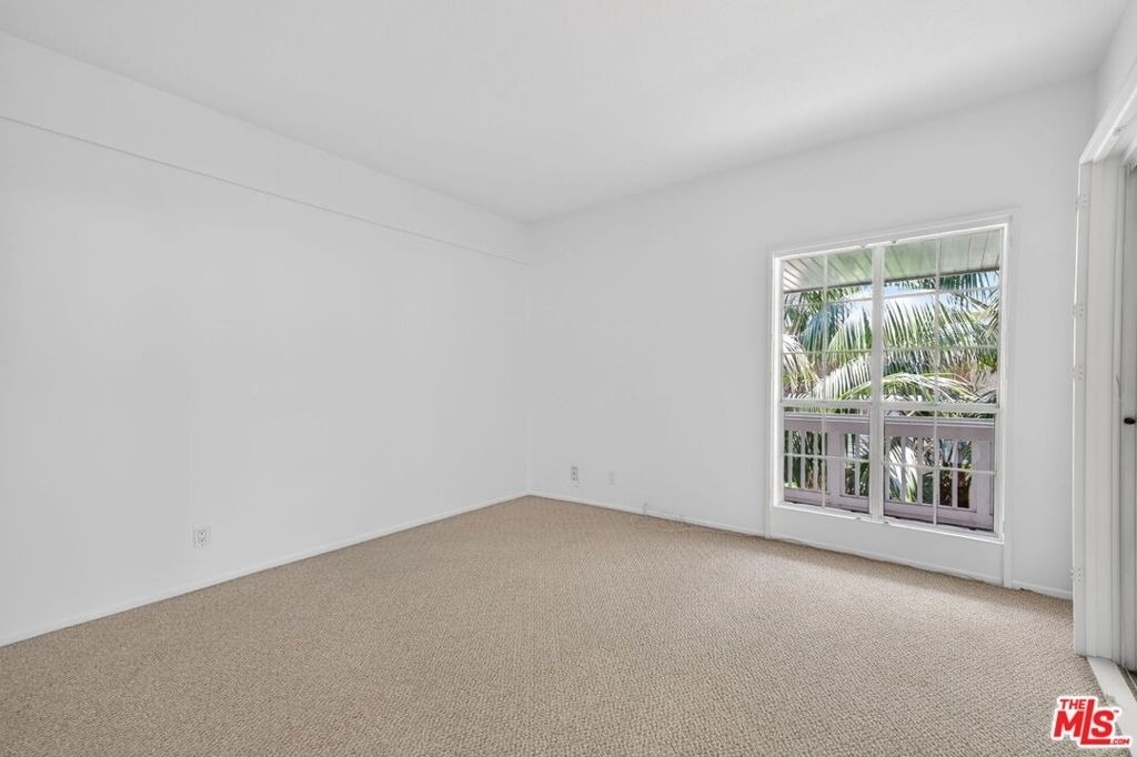 4346 Redwood Avenue - Photo 22