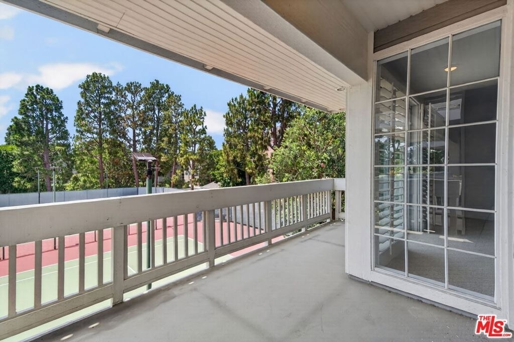 4346 Redwood Avenue - Photo 25