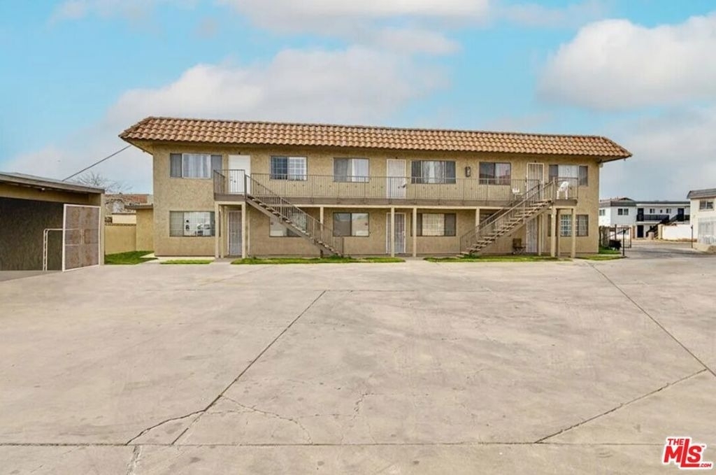 518 E Avenue Q4 - Photo 9