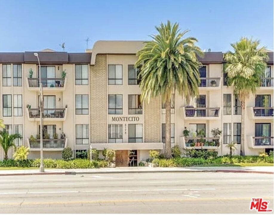 2175 S Beverly Glen Boulevard - Photo 0