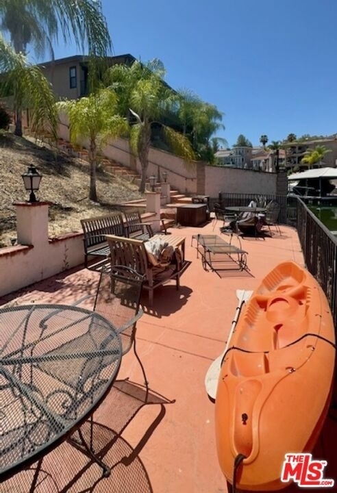 21963 Strawberry Lane - Photo 35