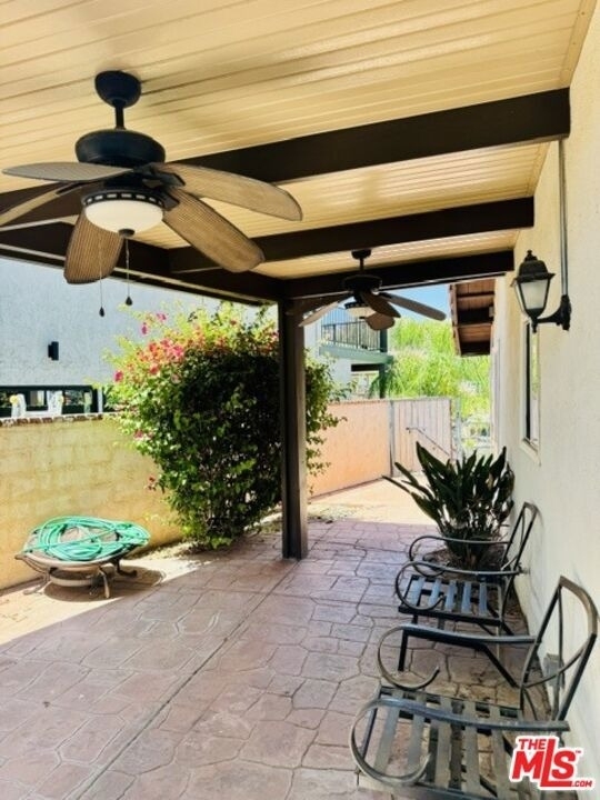 21963 Strawberry Lane - Photo 33