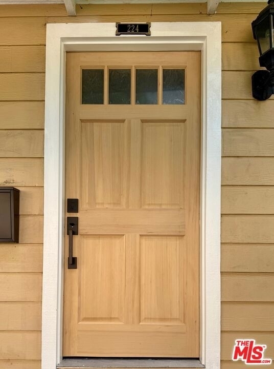 224 S Kenilworth Street - Photo 0