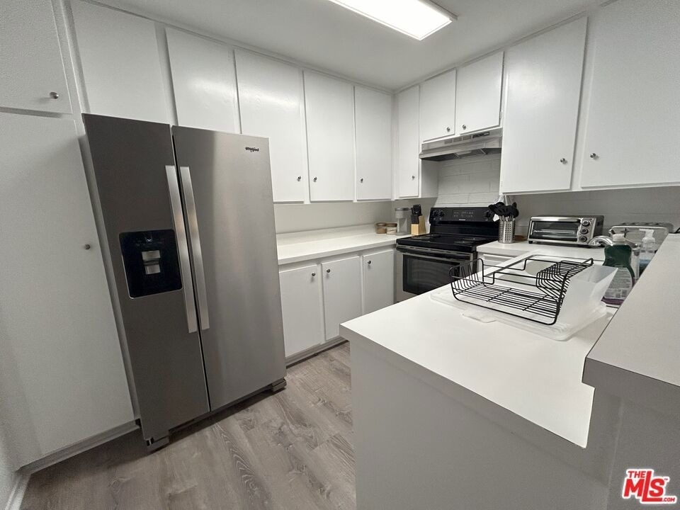 11750 W Sunset Boulevard - Photo 5