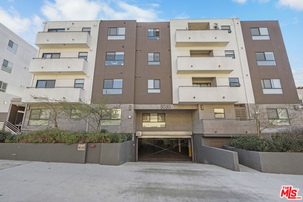 5030 Rosewood Avenue - Photo 27