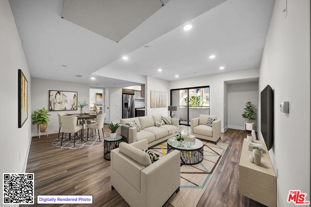 5030 Rosewood Avenue - Photo 0