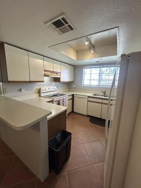 505 S Farrell Drive - Photo 5
