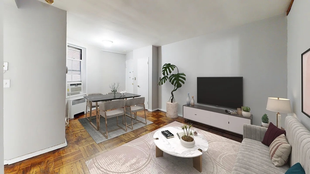 East 58th Street - Photo 0